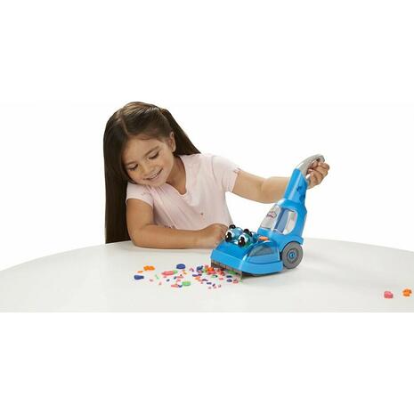 Play-Doh Vacuum and Clean Up F3642